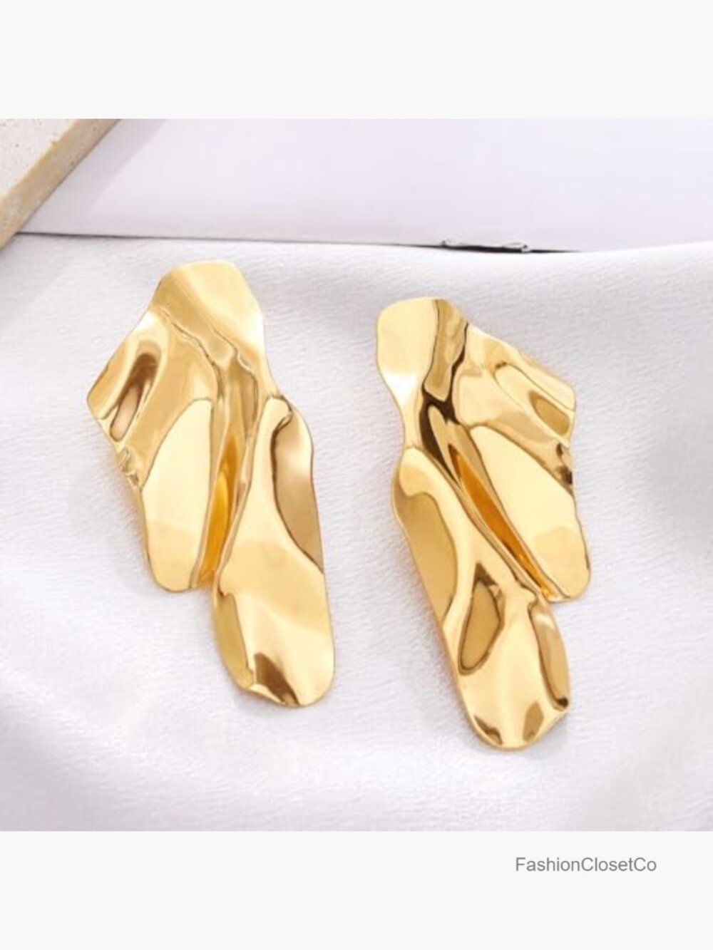 Gold Texture Irregular Hammered Geometric Earrings for Women - Picture 4 of 6